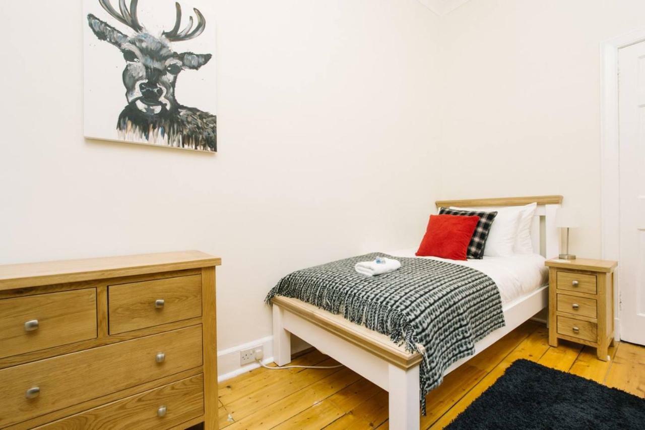 Joivy Great Location! Heart Of City Centre 3Bed Apartment Édimbourg Extérieur photo