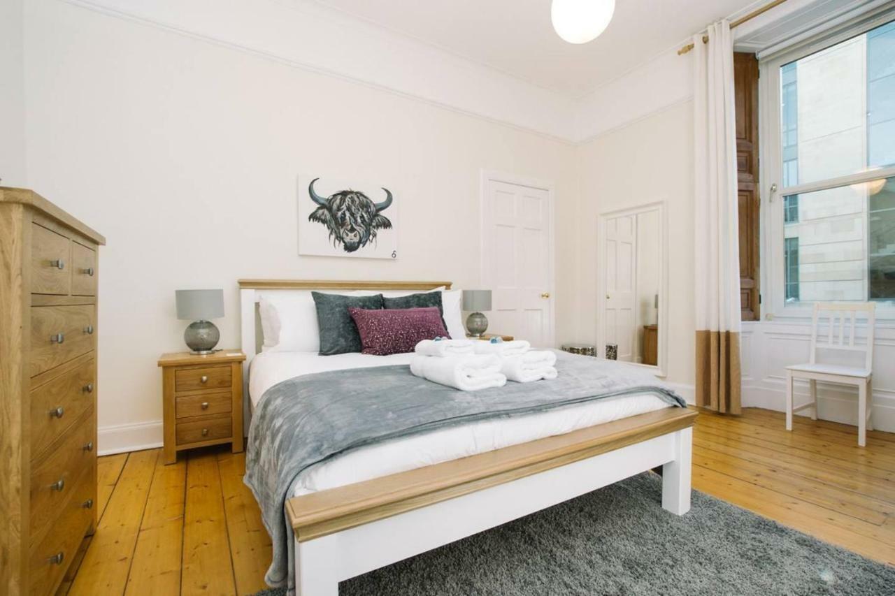 Joivy Great Location! Heart Of City Centre 3Bed Apartment Édimbourg Extérieur photo